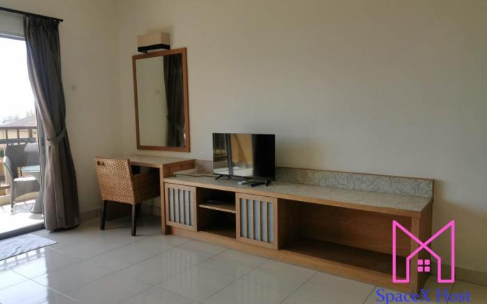 Sunset View Honeymoon Suite at Gold Coast Morib