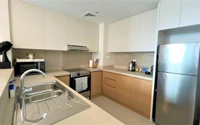 Luxury Dubai creek harbour Waterfront Apartment 