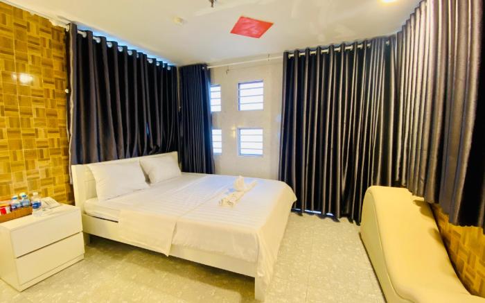 Jewel Hotel