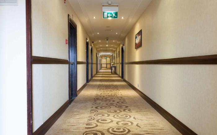 Ayass Hotel