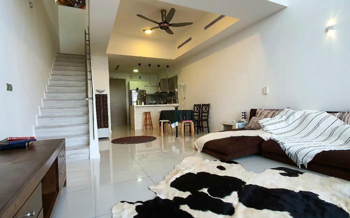 Designer Duplex with Lake View, M City