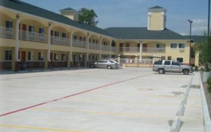 Scottish Inn and Suites Baytown