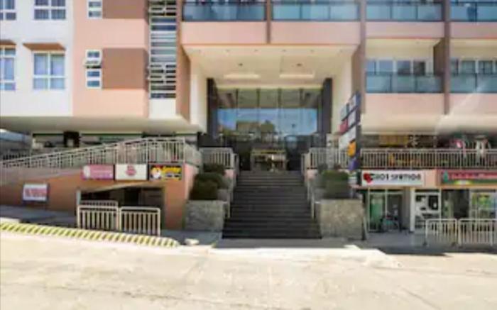 TRIPLE E CONDOTEL