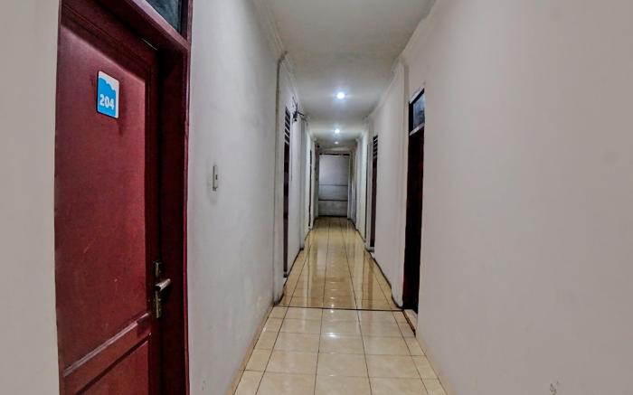 OYO 91706 Hotel Serena Anggrek