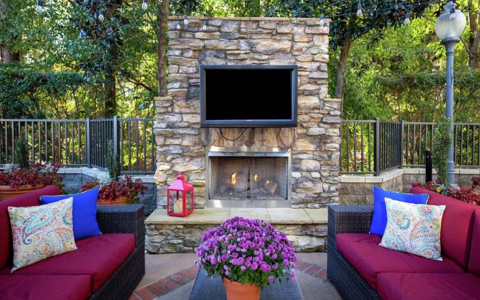 Hampton Inn & Suites Raleigh Cary Lenovo Center