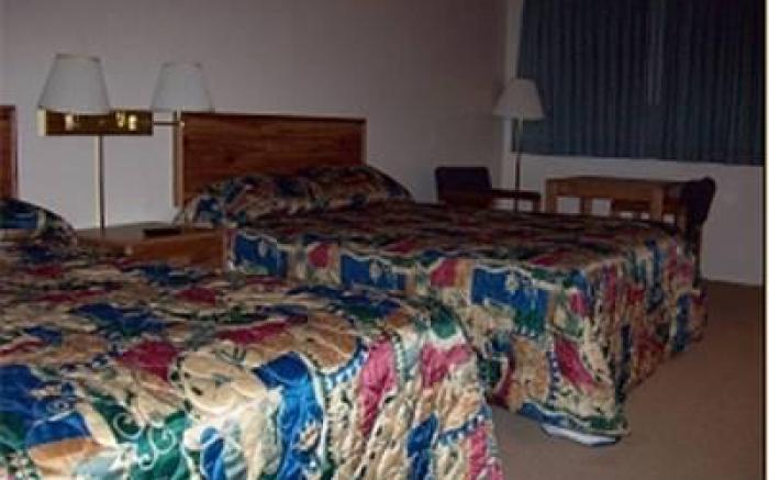 Skyline Motor Inn