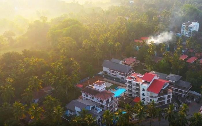 Escape to Paradise, Your Group Getaway 12-36 Pax