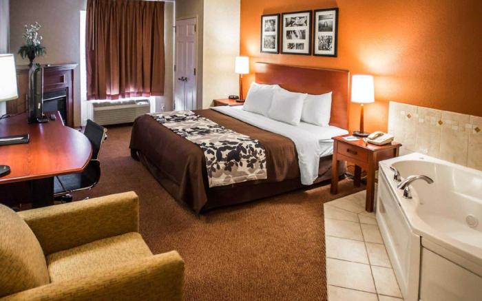 Sleep Inn & Suites
