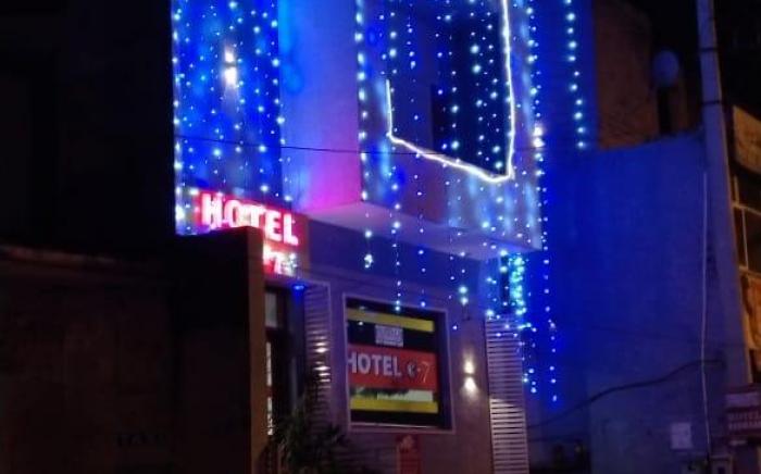 Hotel NH7