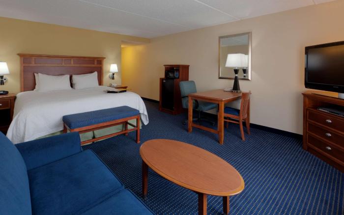 Hampton Inn Warrenton