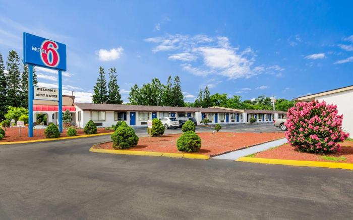 Motel 6 Salem, VA