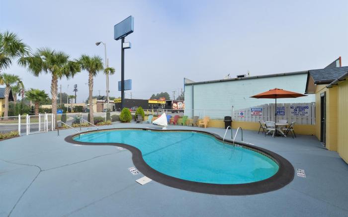 Americas Best Value Inn St. George, SC