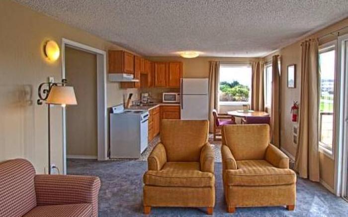 Ocean Shores Inn & Suites
