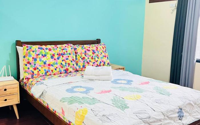 malate bayview mansion sea view apartment