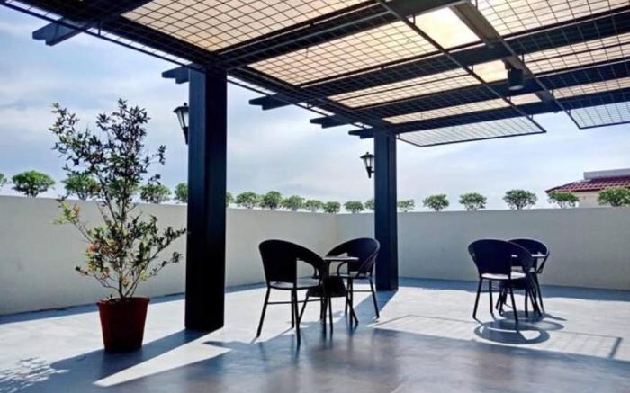 Hannah’s Morning Sun - Studio Room