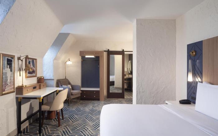 Hotel Royer Urbana Champaign, Tapestry Collection by Hilton