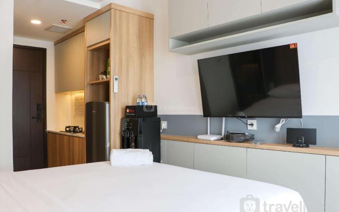 Well Furnished Studio at Citra Living By Travelio