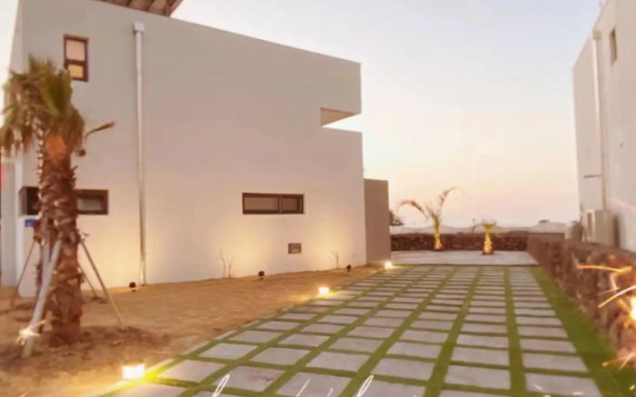 JEJU Aewol Healing House / Private Pension / Aewol Cafe Street/Yeonhwa Pond/