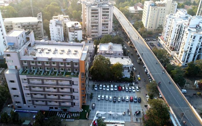 Apricot Hotel Ahmedabad