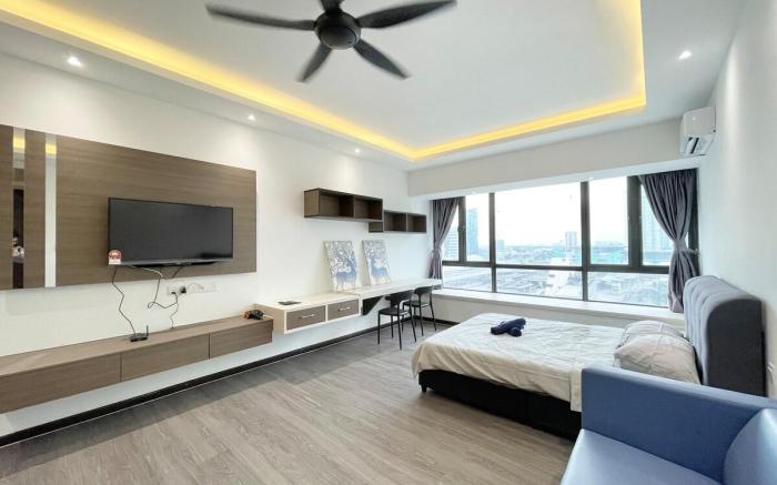 R&F 611 romantic studio Johor Bahru city by CK