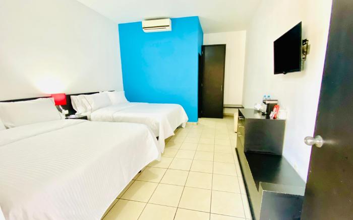 HOTEL SUITES DEL REAL