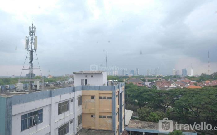 Cozy Stay Best 1BR at Pavilion Permata By Travelio