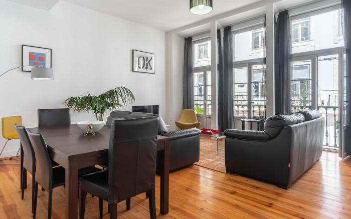 LV Premier Baixa FI central, balcony, space, AC