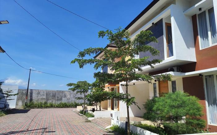 Arkana House