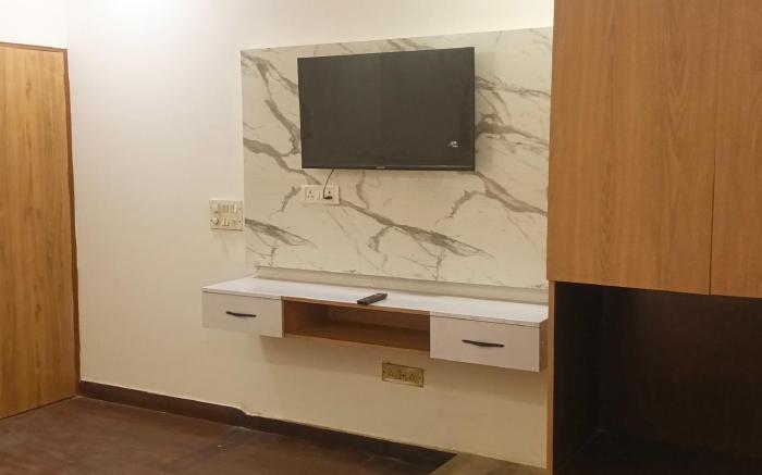 Live Inn Hotels Sector 45