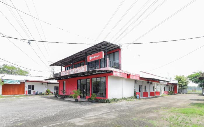 RedDoorz @ Bypass Town Square Mojokerto