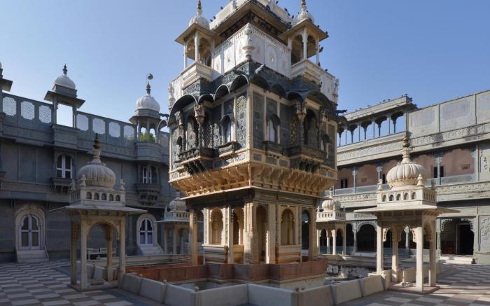 Hotel Udai Bilas Palace-Dungarpur