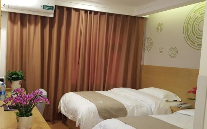 GreenTree Inn Tianjin Hexi District Binshui Avenue Tumor Hospital Express Hotel