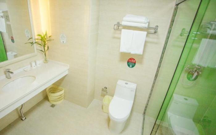 GreenTree Inn Wuxi Huishan District Xizhang Metro Station Express Hotel