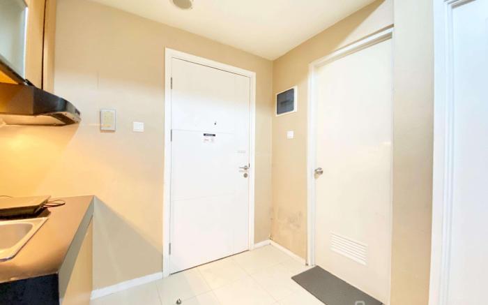 Modest 2BR Apt Parahyangan Residence By Travelio