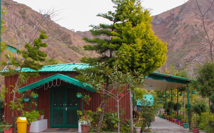 Room on the Roof - Viratkhai, Chakrata, by Himalayan Eco Lodges