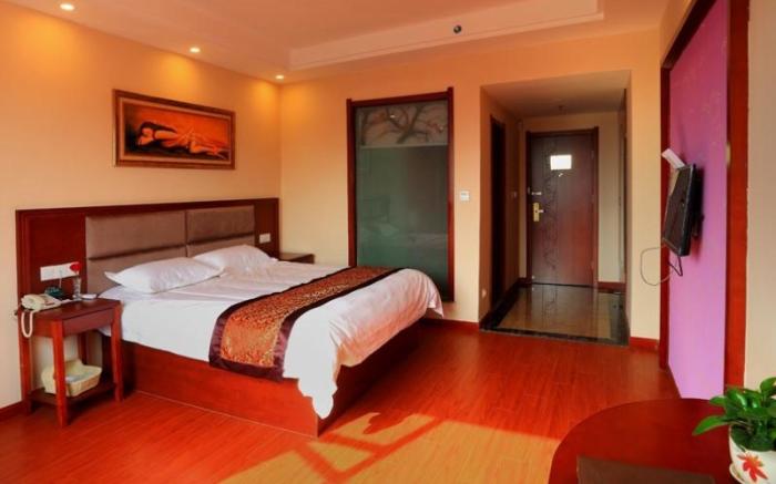 GreenTree Inn JiuJiang Railway Station QianhongXiang Hotel