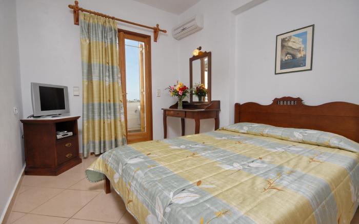 Birikos Hotel and Suites