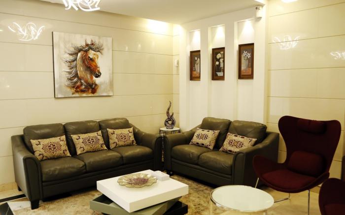Click Square Hotel (Formerly  grand square hotel)