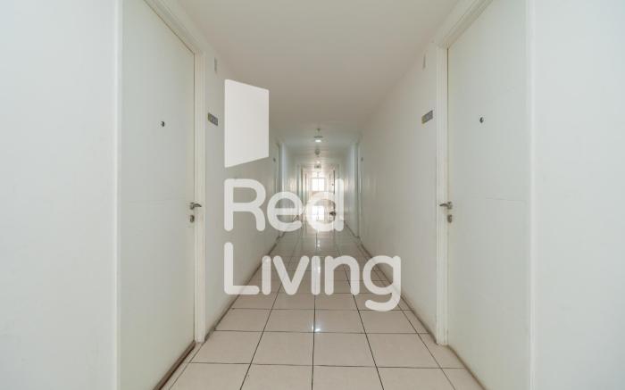 RedLiving Apartemen Bassura City - Vina Tan Tower Flamboyan