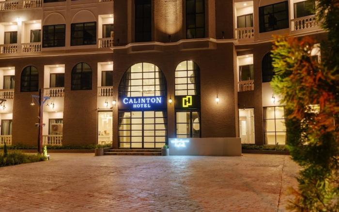 Calinton Hotel
