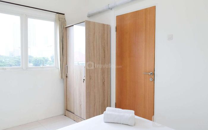Spacey 2BR Puncak Bukit Golf Surabaya By Travelio
