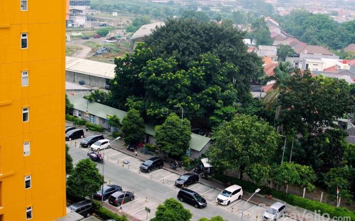 Nice Deal 2BR at Green Pramuka City By Travelio