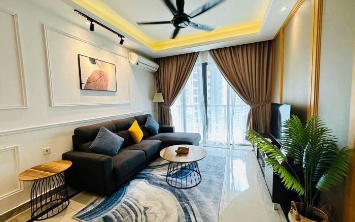 R&F Spacious 2BR unit by ANJU