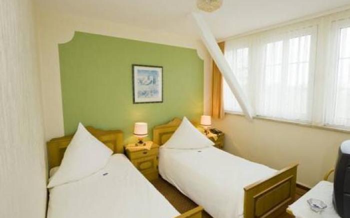 Landhotel Alte Schule - Hotel Garni