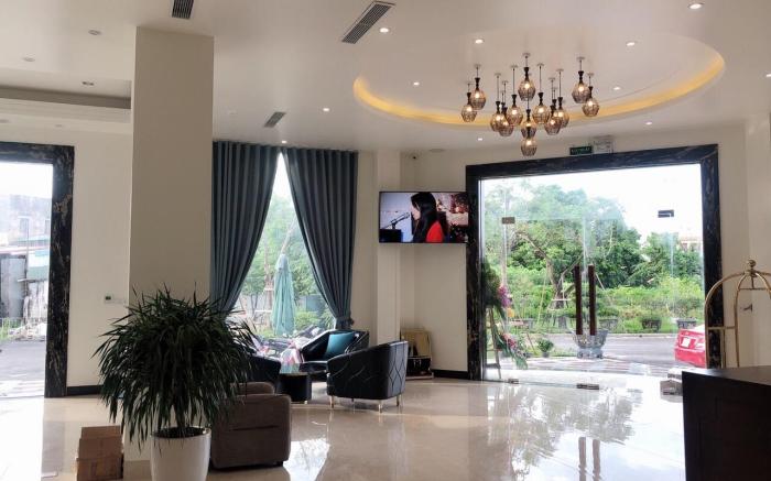 Lotus Hotel and Apartment