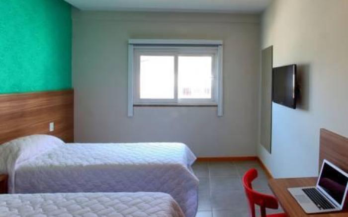 Malibu Plaza Hotel