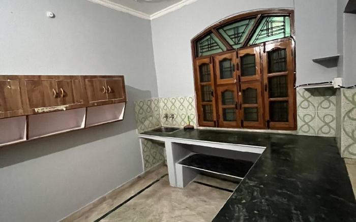 Happy High Stays 2bhk with terrace in tapovan