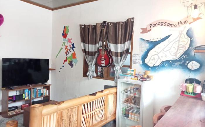 OHLALA HOSTEL
