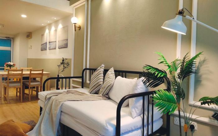 Bonjour! French Minimalist Duplex SUITE@SpiceArena
