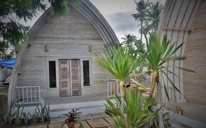 La Roja Bungalows